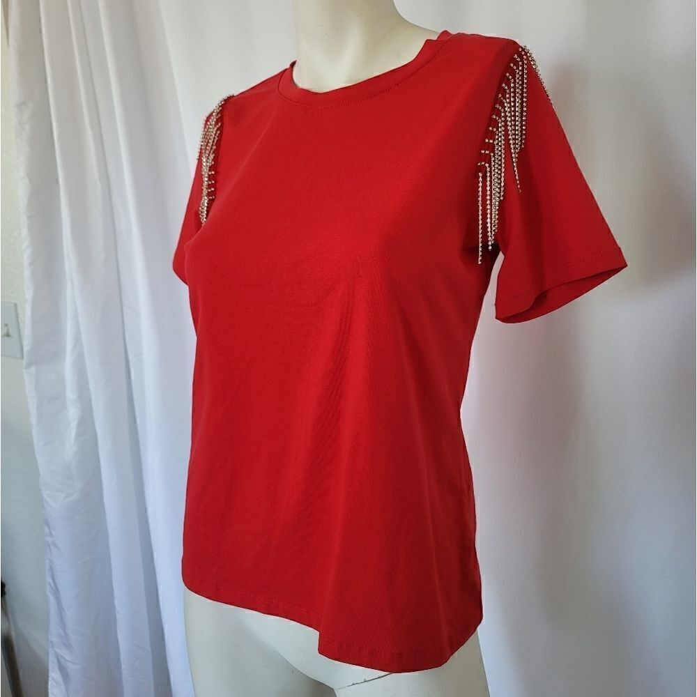 A love story red Top - Picture 10 of 14